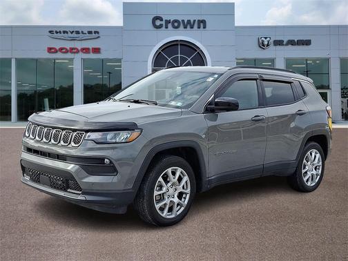 2024 Jeep Compass Latitude Lux