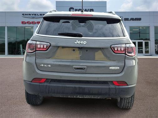 2024 Jeep Compass Latitude Lux