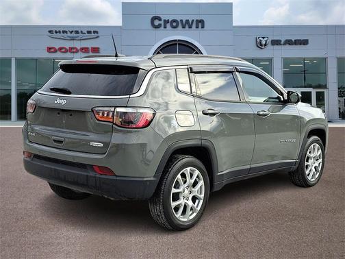 2024 Jeep Compass Latitude Lux