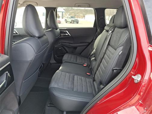 2026 Mitsubishi Outlander SE 1.5T S-AWC