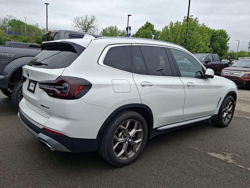 Alpine White 2022 BMW X3 xDrive30i