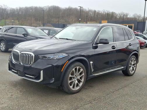 Black Sapphire Metallic 2024 BMW X5 xDrive40i