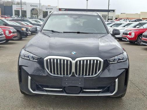 Black Sapphire Metallic 2024 BMW X5 xDrive40i