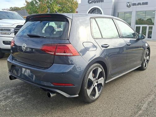 2018 Volkswagen Golf GTI 2.0T S 4-Door