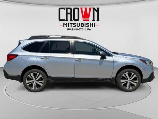 Ice Silver Metallic 2018 Subaru Outback 2.5i Limited