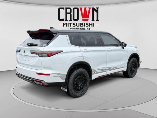 White Diamond With Black Roof 2026 Mitsubishi Outlander Ralliart S-AWC
