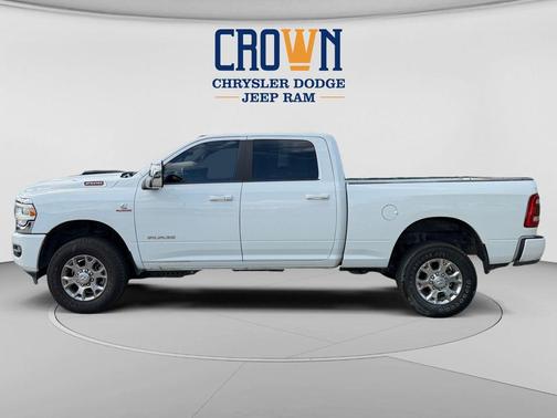 Bright White Clearcoat 2024 RAM 2500 Laramie Crew Cab 4x4 6'4' Box