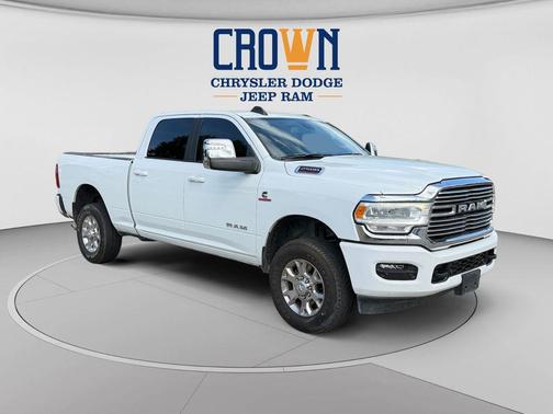 Bright White Clearcoat 2024 RAM 2500 Laramie Crew Cab 4x4 6'4' Box