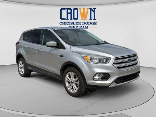 Ingot Silver 2019 Ford Escape SE