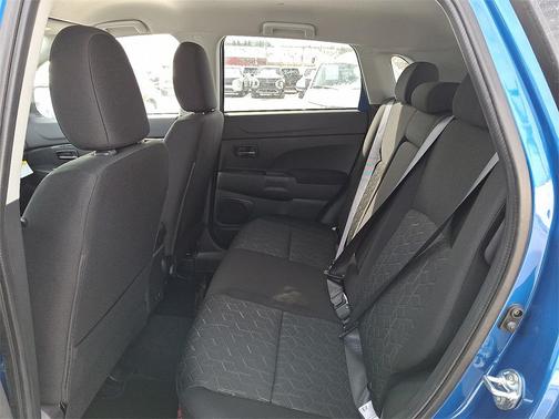 2026 Mitsubishi Outlander Sport 2.0 LE