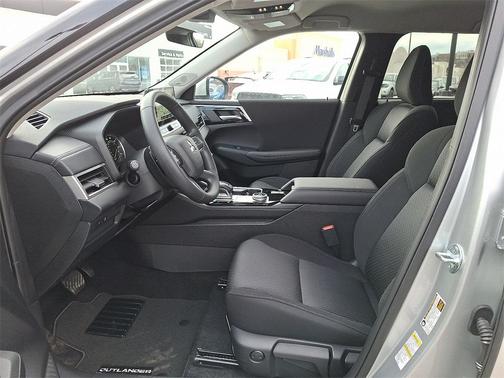 2026 Mitsubishi Outlander ES 1.5T S-AWC