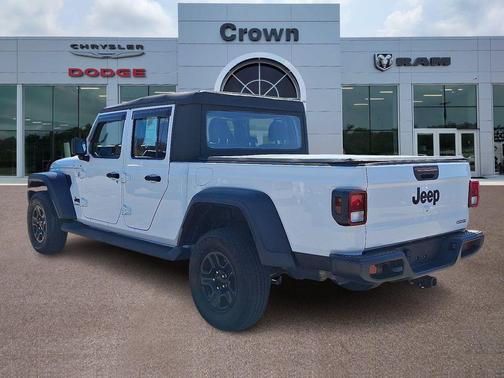 Bright White Clearcoat 2020 Jeep Gladiator Sport