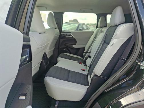 2025 Mitsubishi Outlander SE 2.5 S-AWC