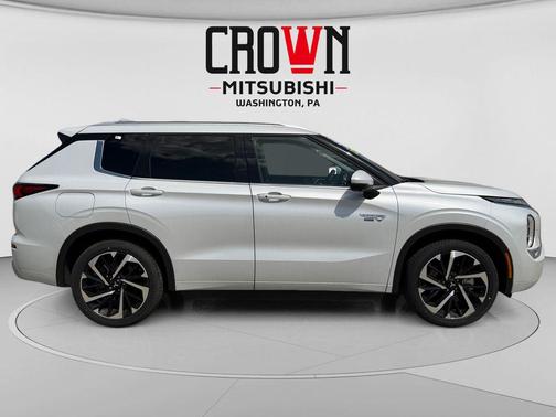 White Diamond 2025 Mitsubishi Outlander PHEV SEL