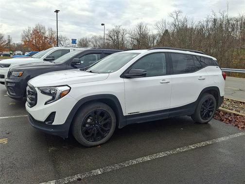 2021 GMC Terrain SLT