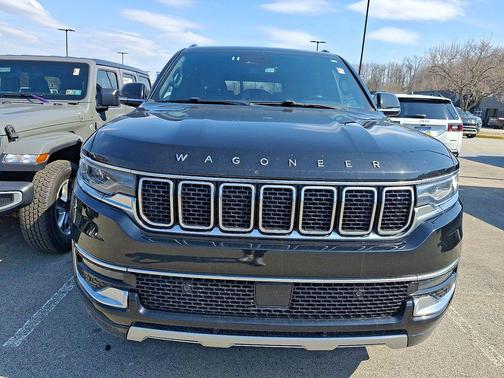 Diamond Black Crystal Pearlcoat 2024 Jeep Wagoneer L Series II 4x4
