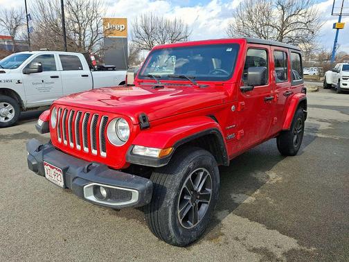 2023 Jeep Wrangler 4-Door Sahara 4x4