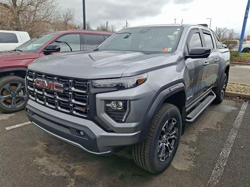 Sterling Metallic 2023 GMC Canyon AT4