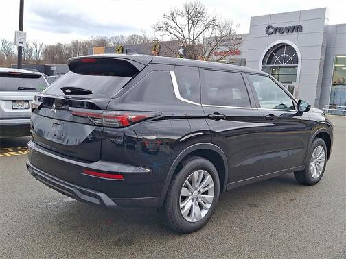 2025 Mitsubishi Outlander ES 2.5 S-AWC