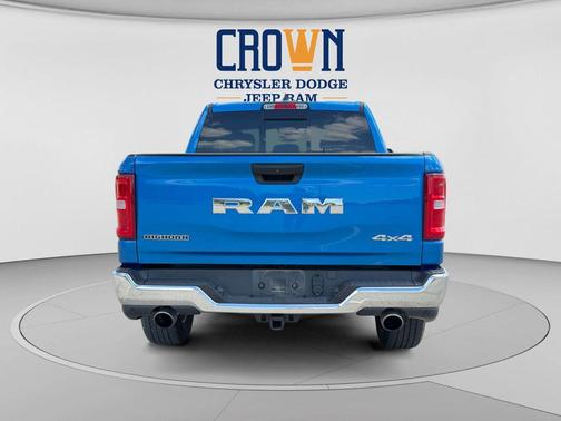 Hydro Blue Pearlcoat 2025 RAM 1500 Big Horn/Lone Star