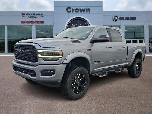 2022 RAM 2500 Big Horn Crew Cab 4x4 6'4' Box