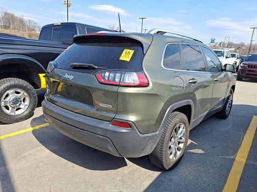 Olive Green Pearlcoat 2019 Jeep Cherokee Latitude Plus