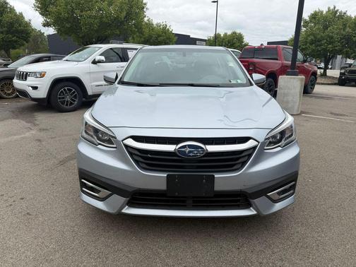 Ice Silver Metallic 2022 Subaru Legacy Limited