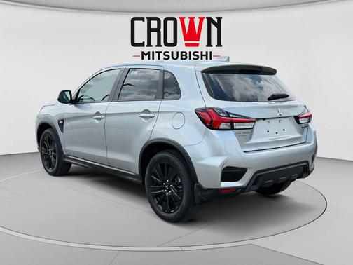 Alloy Silver Metallic 2026 Mitsubishi Outlander Sport 2.0 LE
