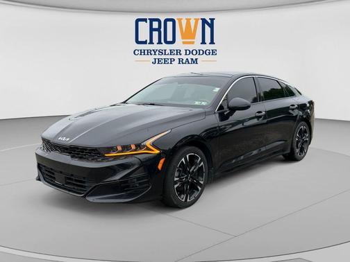 Ebony Black 2022 Kia K5 GT-Line