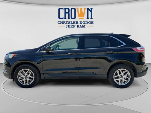 Black Metallic 2023 Ford Edge SEL
