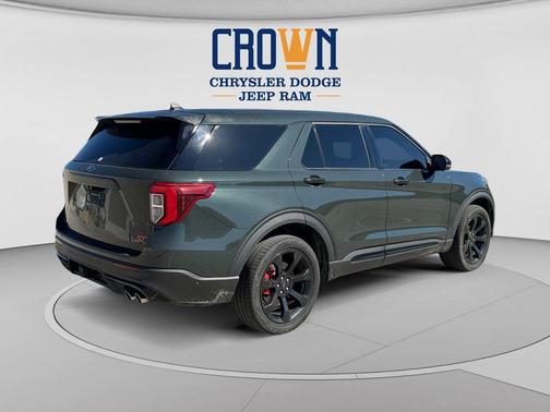 Forged Green Metallic 2022 Ford Explorer ST