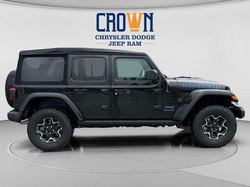 Black Clearcoat 2023 Jeep Wrangler 4xe Rubicon