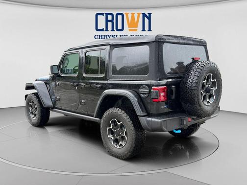 Black Clearcoat 2023 Jeep Wrangler 4xe Rubicon