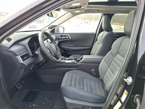 2026 Mitsubishi Outlander SE 1.5T S-AWC