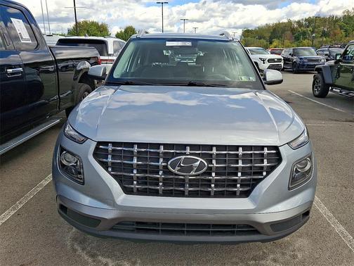 2021 Hyundai VENUE SEL