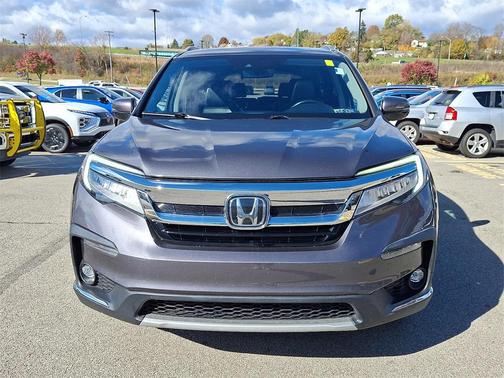 2019 Honda Pilot Touring 8-Passenger