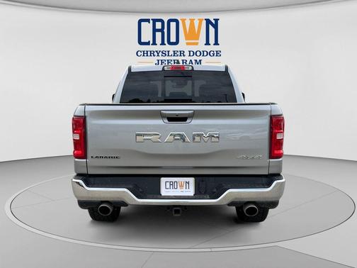 Billet Silver Metallic Clearcoat 2025 RAM 1500 Laramie