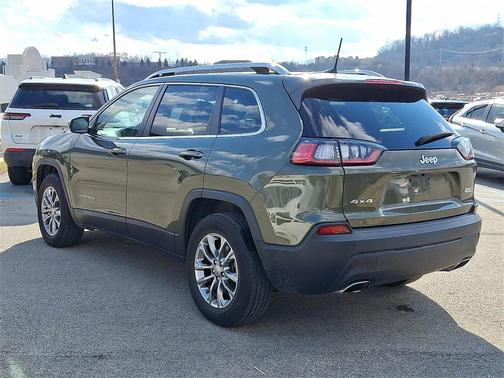 2021 Jeep Cherokee Latitude Lux
