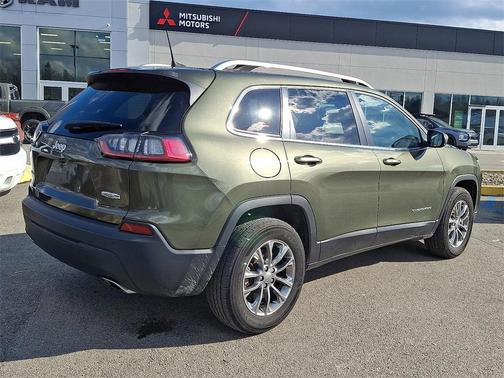 2021 Jeep Cherokee Latitude Lux