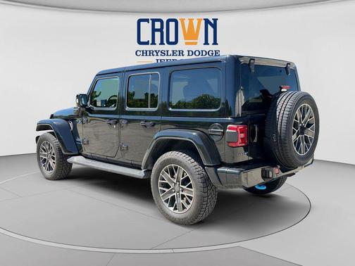 Black Clearcoat 2023 Jeep Wrangler 4xe Sahara High Altitude
