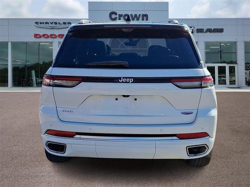 2024 Jeep Grand Cherokee Summit