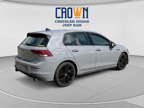Moonstone 2022 Volkswagen Golf GTI 2.0T SE DSG