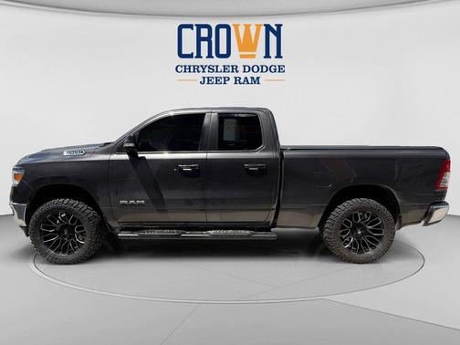 Granite Crystal Metallic Clearcoat 2022 RAM 1500 Big Horn/Lone Star