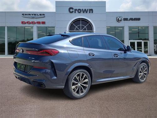 2022 BMW X6 xDrive40i