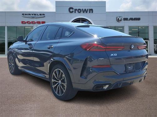 2022 BMW X6 xDrive40i