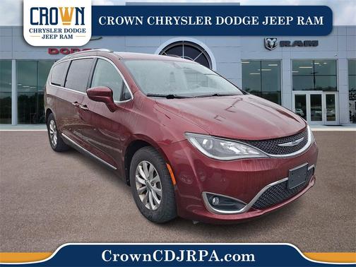 2018 Chrysler Pacifica Touring-L