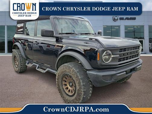 2022 Ford Bronco Base