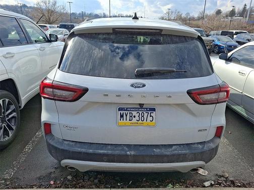 2025 Ford Escape PHEV SE