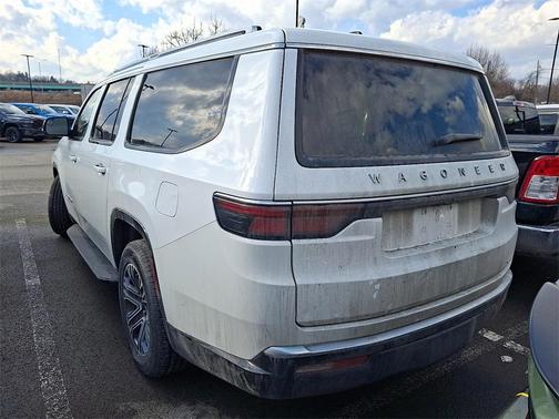 2024 Jeep Wagoneer L Series II 4x4
