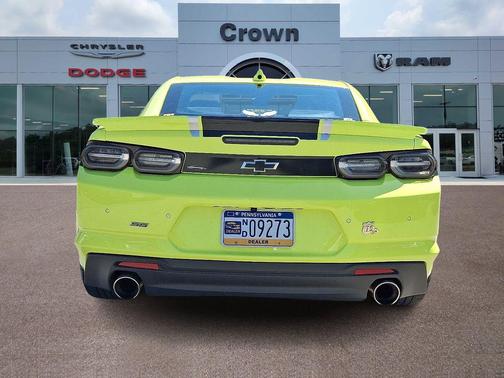 Shock 2021 Chevrolet Camaro 2SS